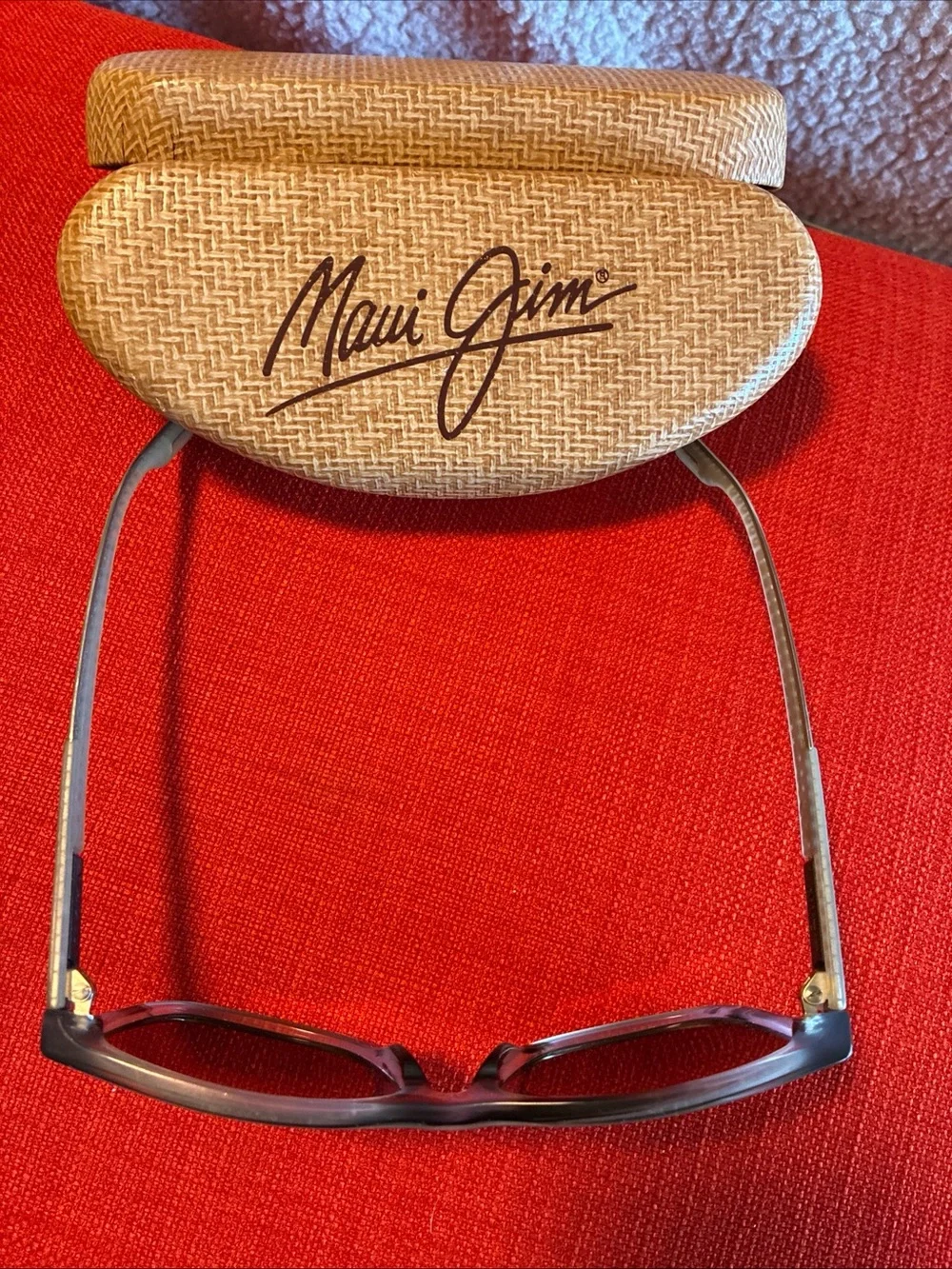 Maui Jim Sunglasses HOWZIT MJ Black w Grey Polarized Lens